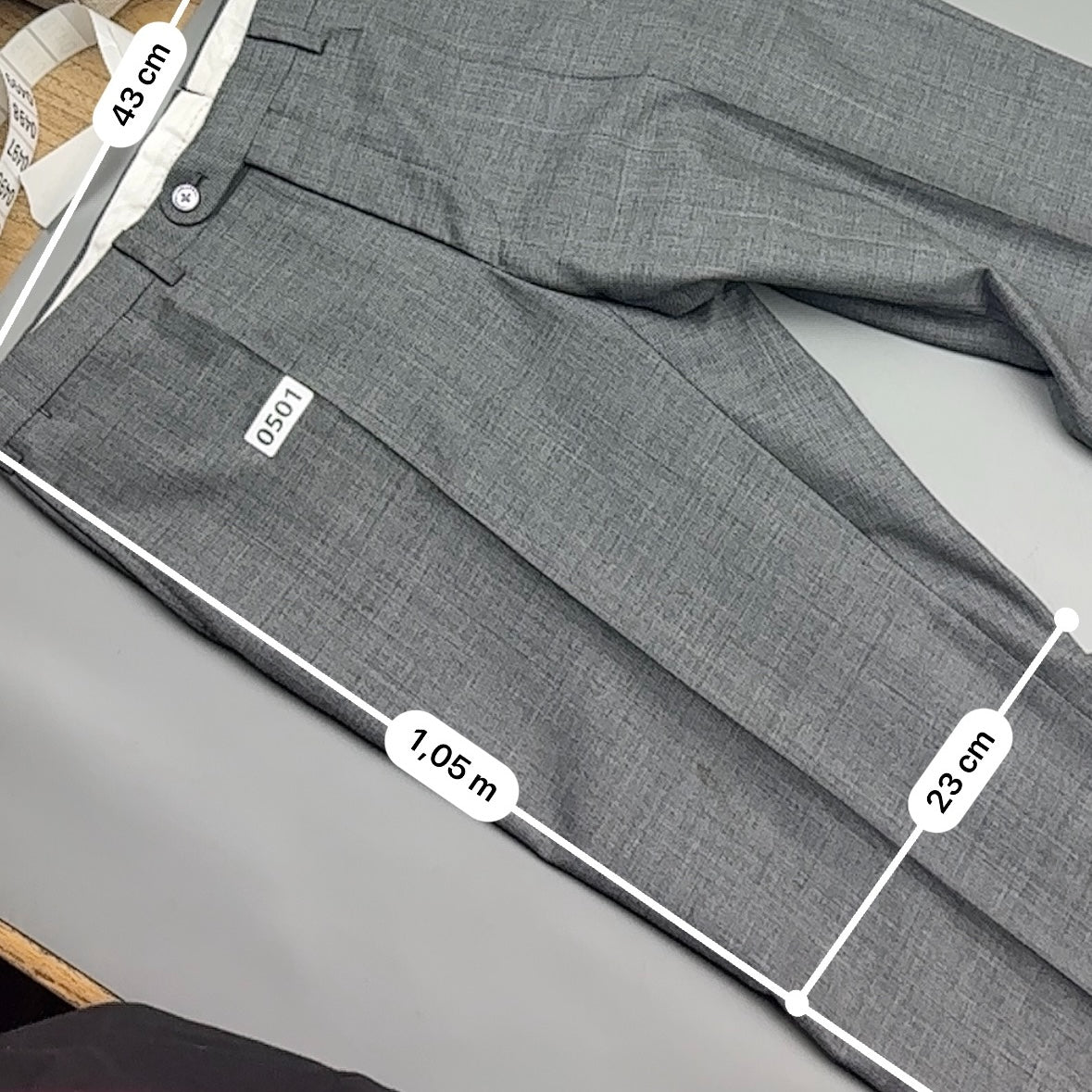 Grey Suitsupply Trousers - Men L - Very Good - Revaleur