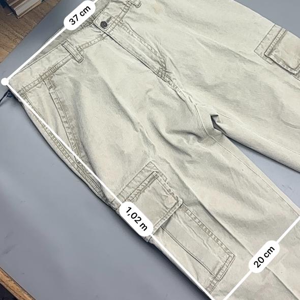 Khaki Suitsupply Trousers - Men W28 - New With Tags - Revaleur