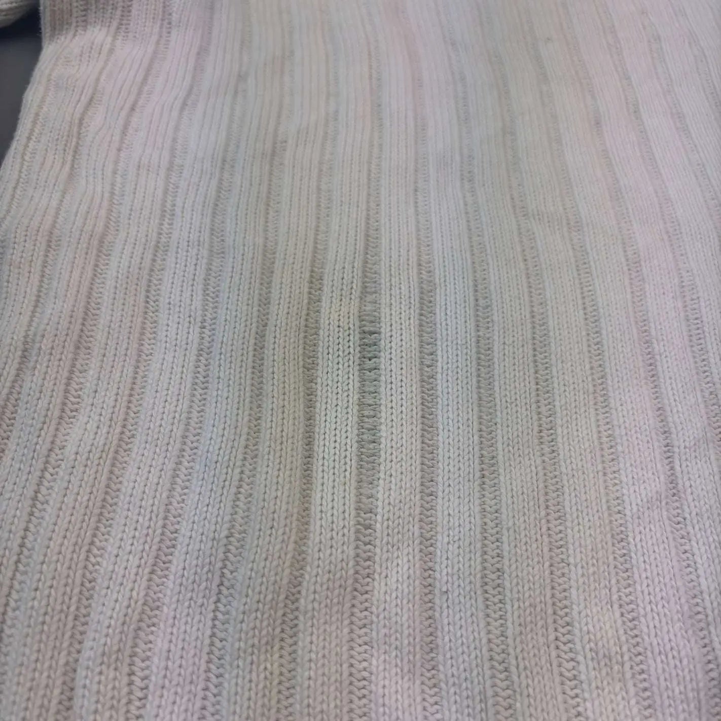 White Ralph Lauren V - neck Sweater - Men S - Very Good - Revaleur