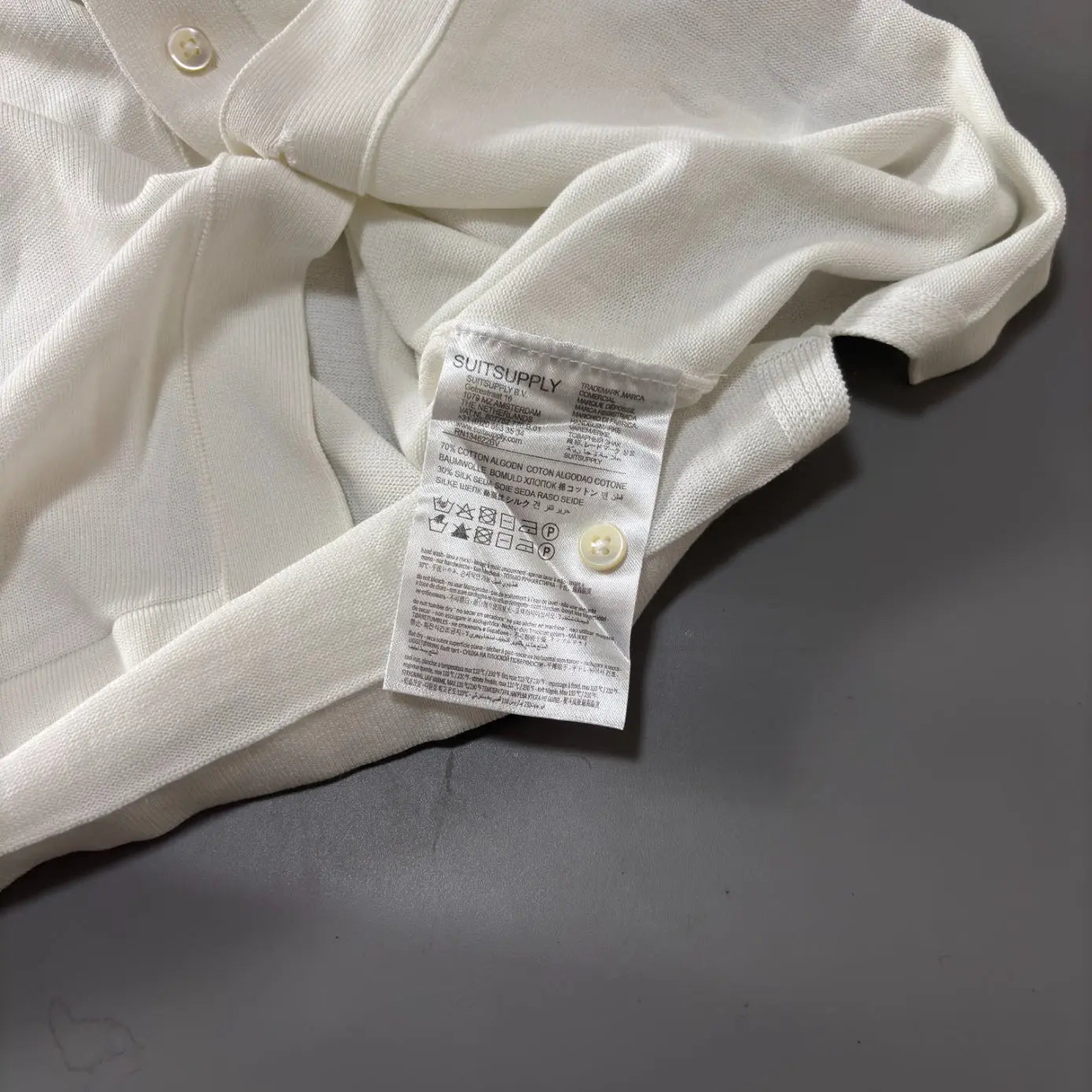 White Suitsupply Polo Shirt - S - Excellent Condition - Revaleur