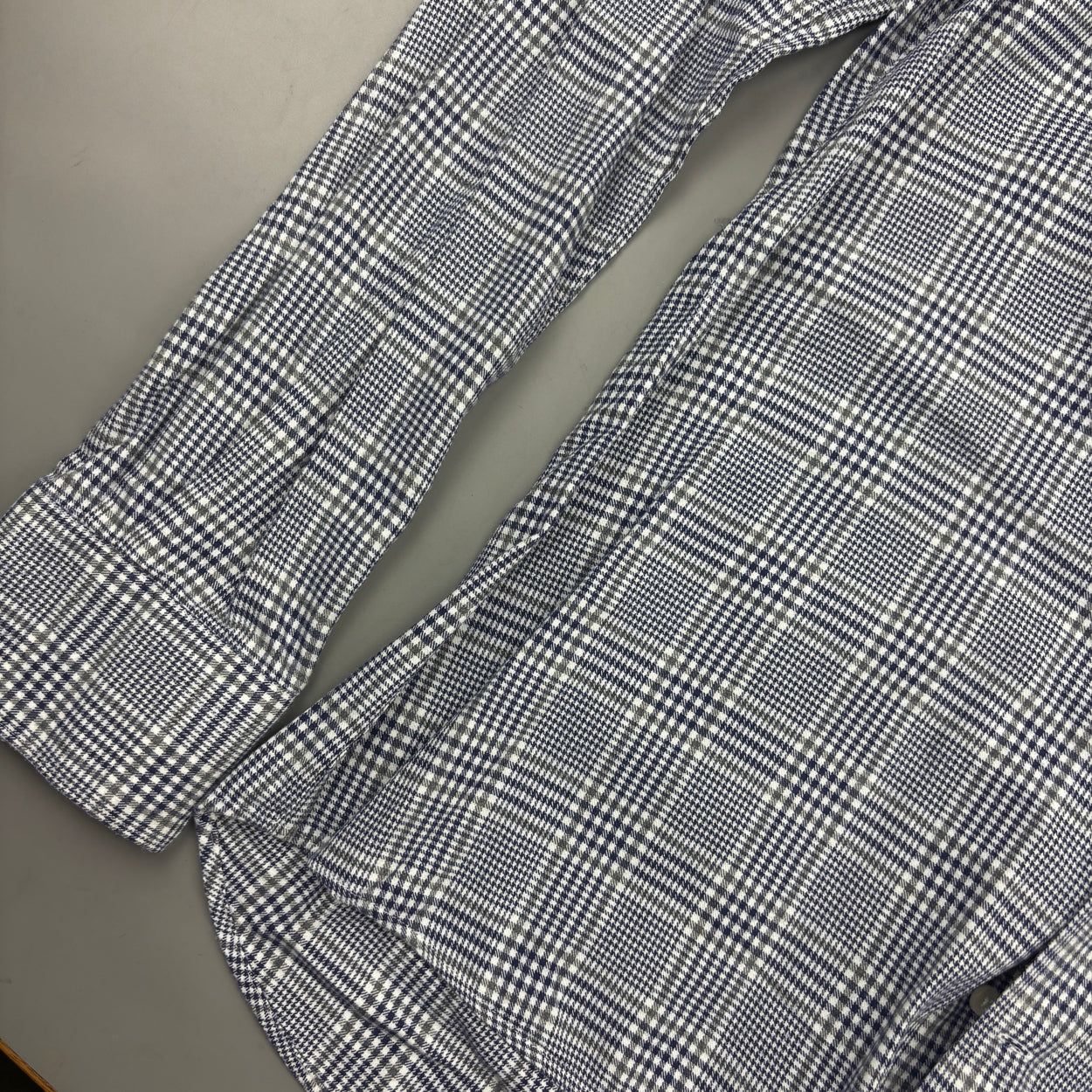 Blue/White Suitsupply Shirt - Men 39 - Very Good