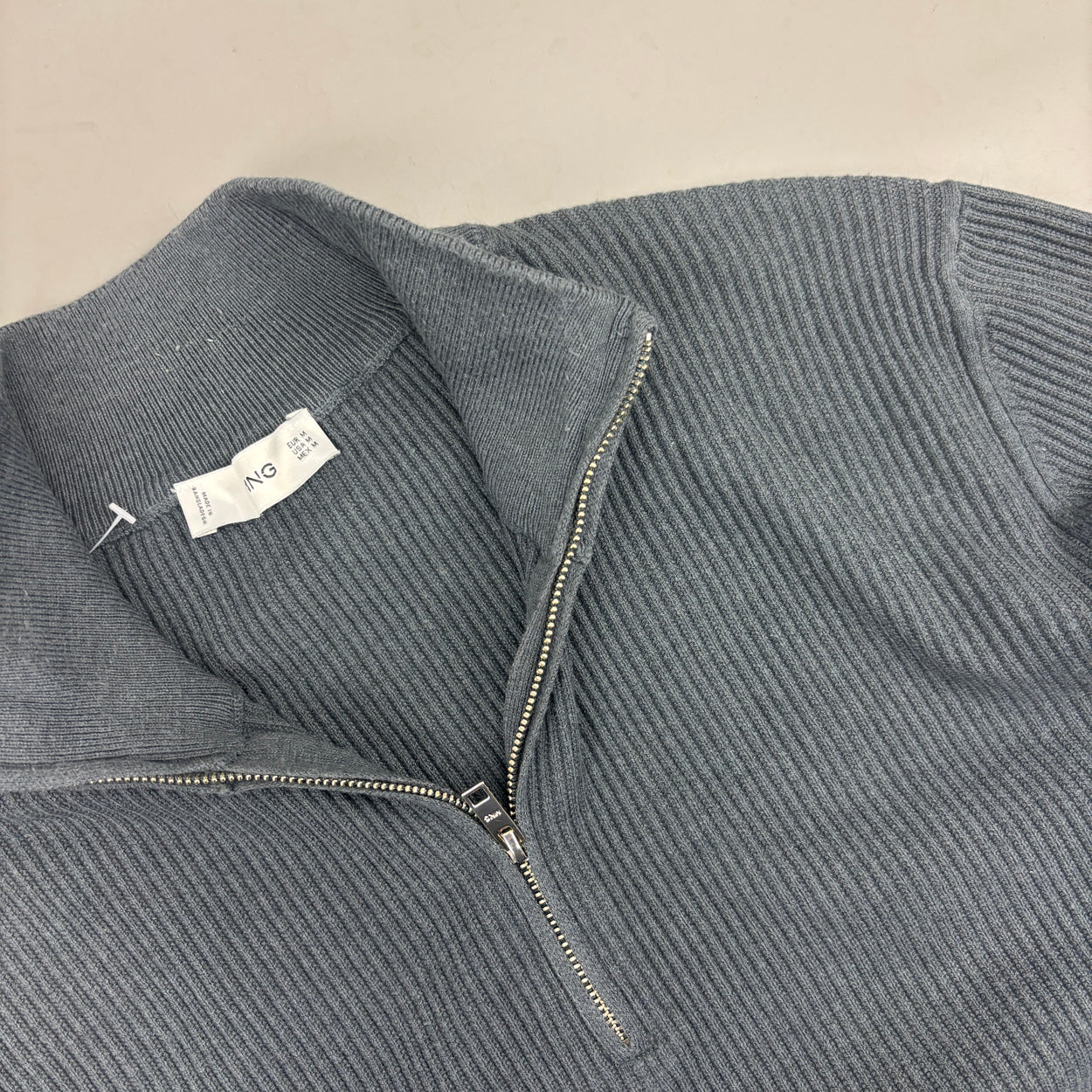 Grey Mango Half Zip - Men M - Very Good