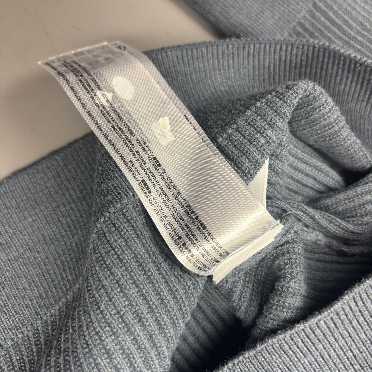 Grey Mango Half Zip - Men M - Very Good