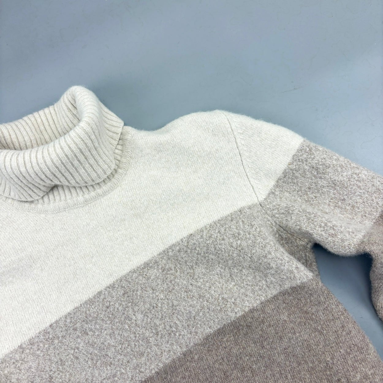 Beige Profuomo Turtleneck - Men S - Very Good - Revaleur