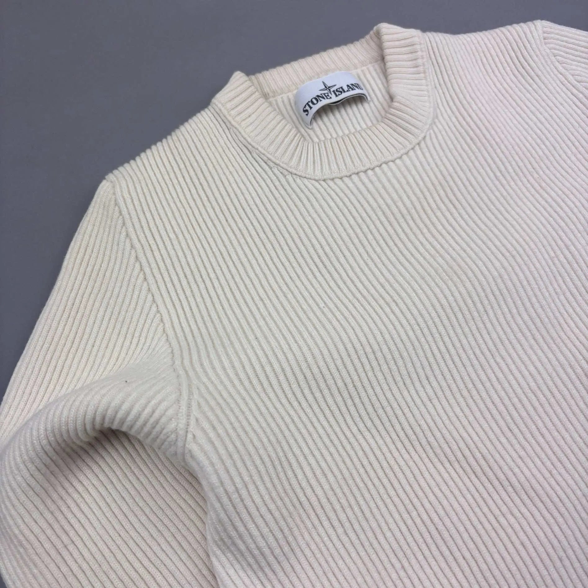 Beige Stone Island Knitted Sweater - S - New - Revaleur