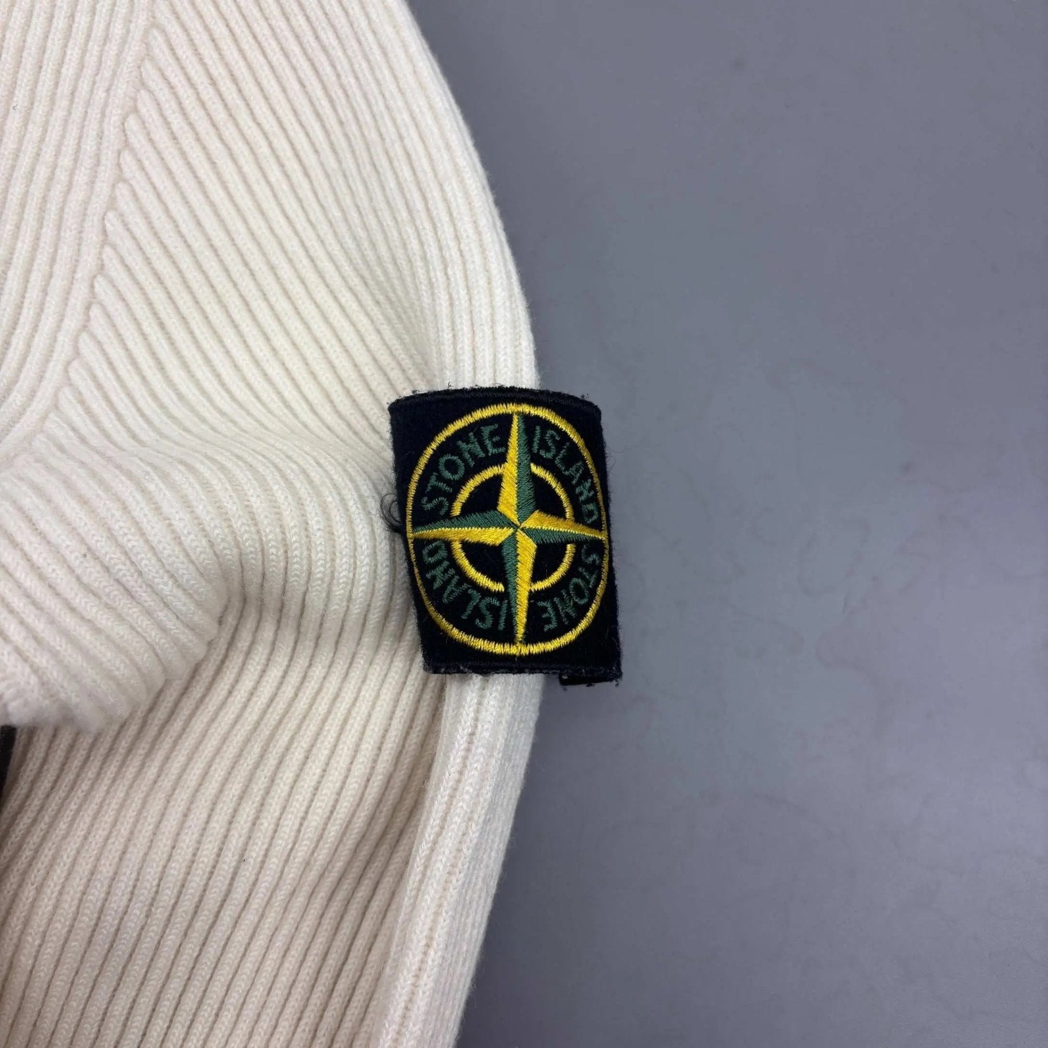 Beige Stone Island Knitted Sweater - S - New - Revaleur