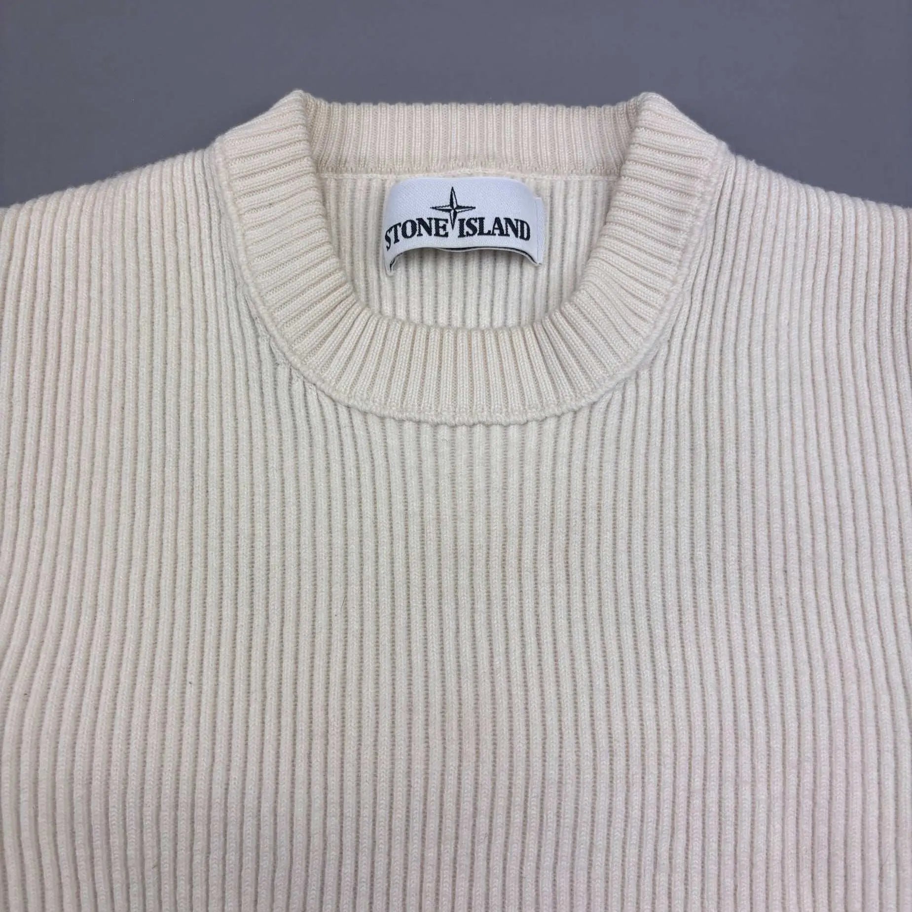 Beige Stone Island Knitted Sweater - S - New - Revaleur