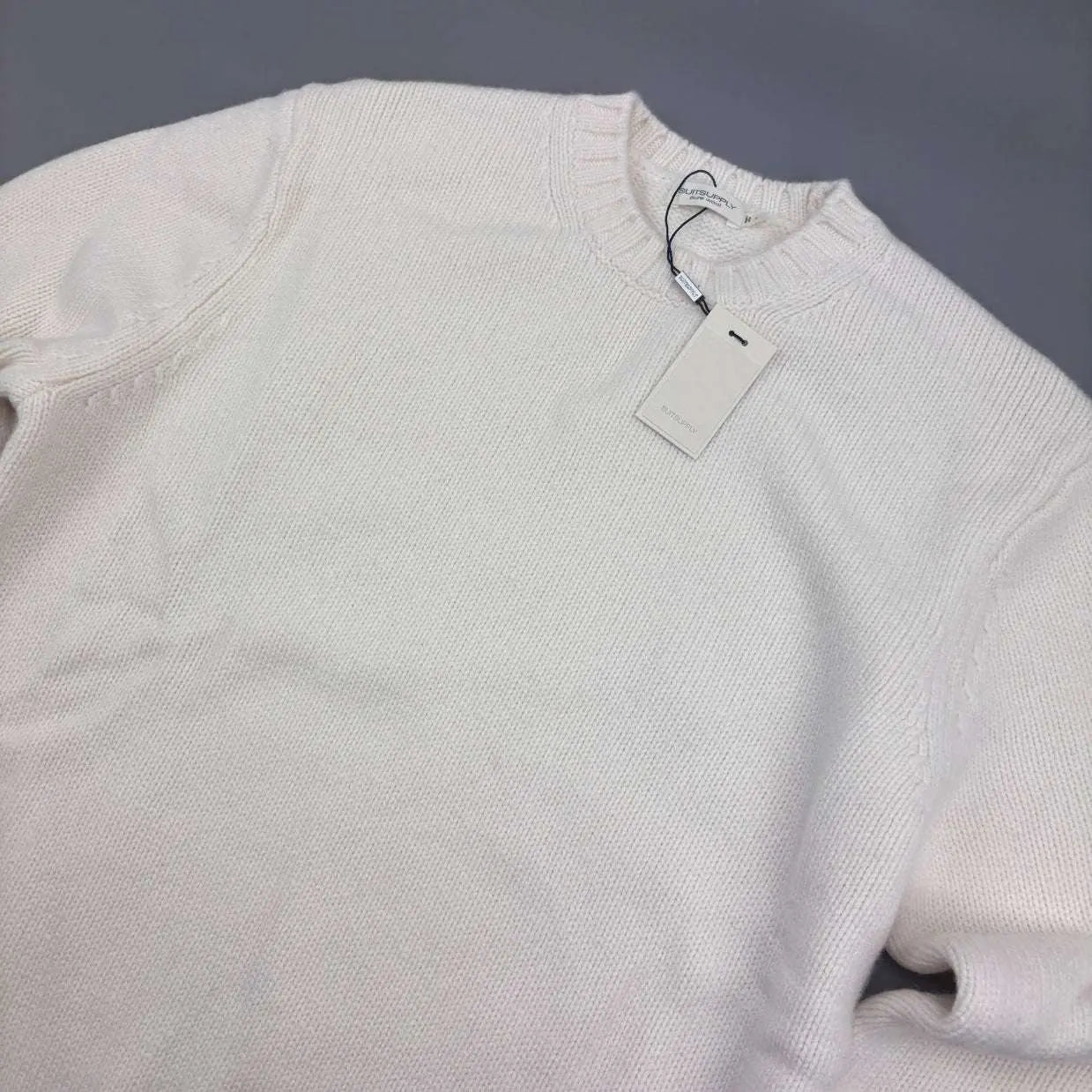 Beige Suitsupply Knitted Sweater - L - New With Tags - Revaleur