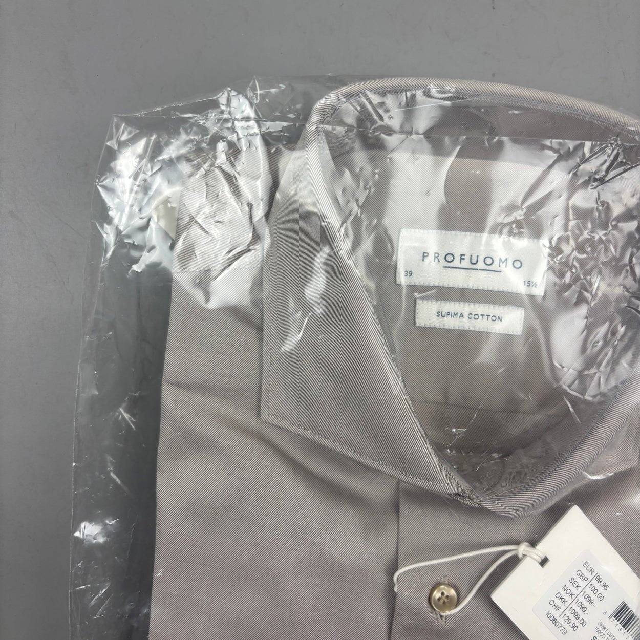 Beige Suitsupply Shirt - Men 39 - New With Tags - Revaleur