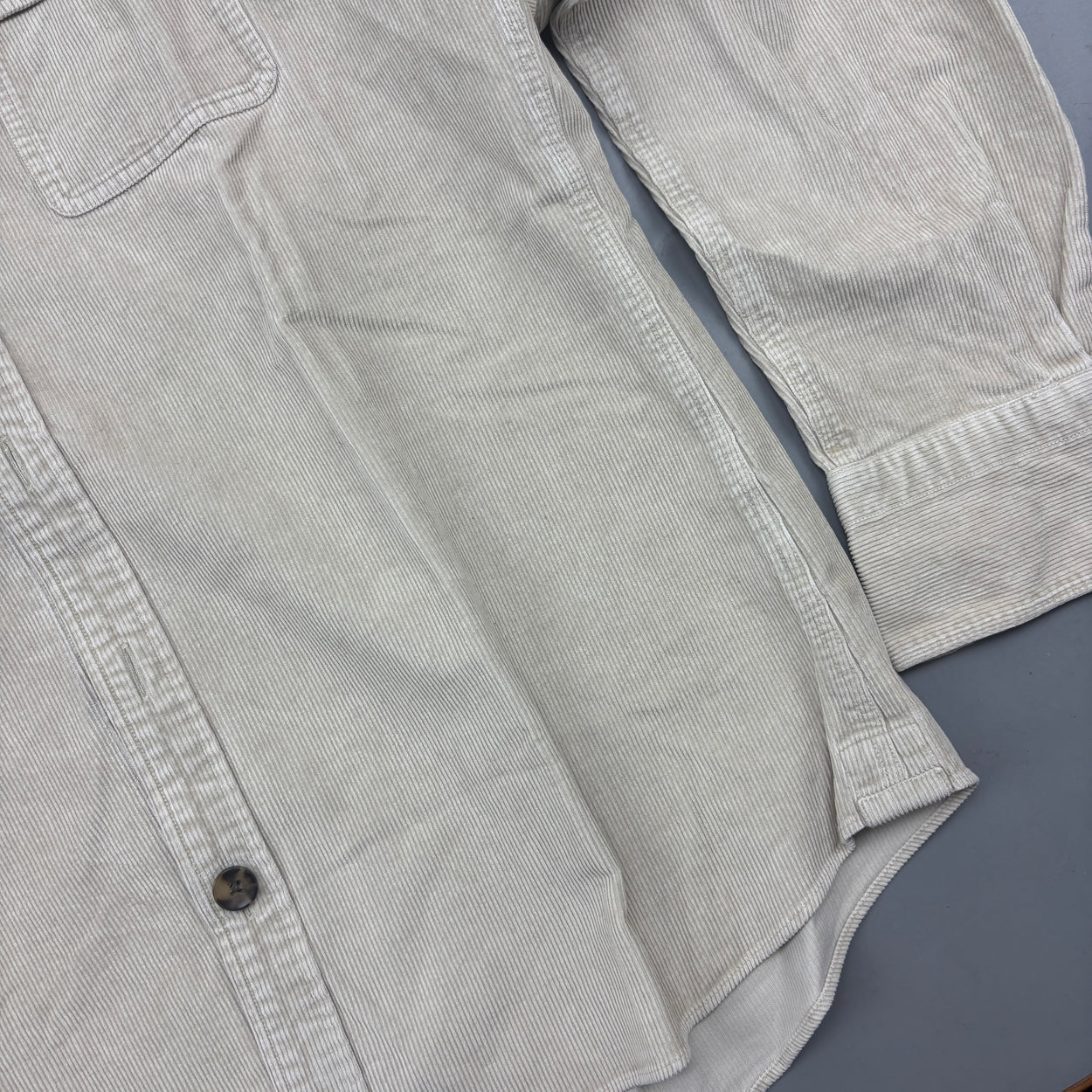Beige Suitsupply Shirt - Men S - Very Good - Revaleur