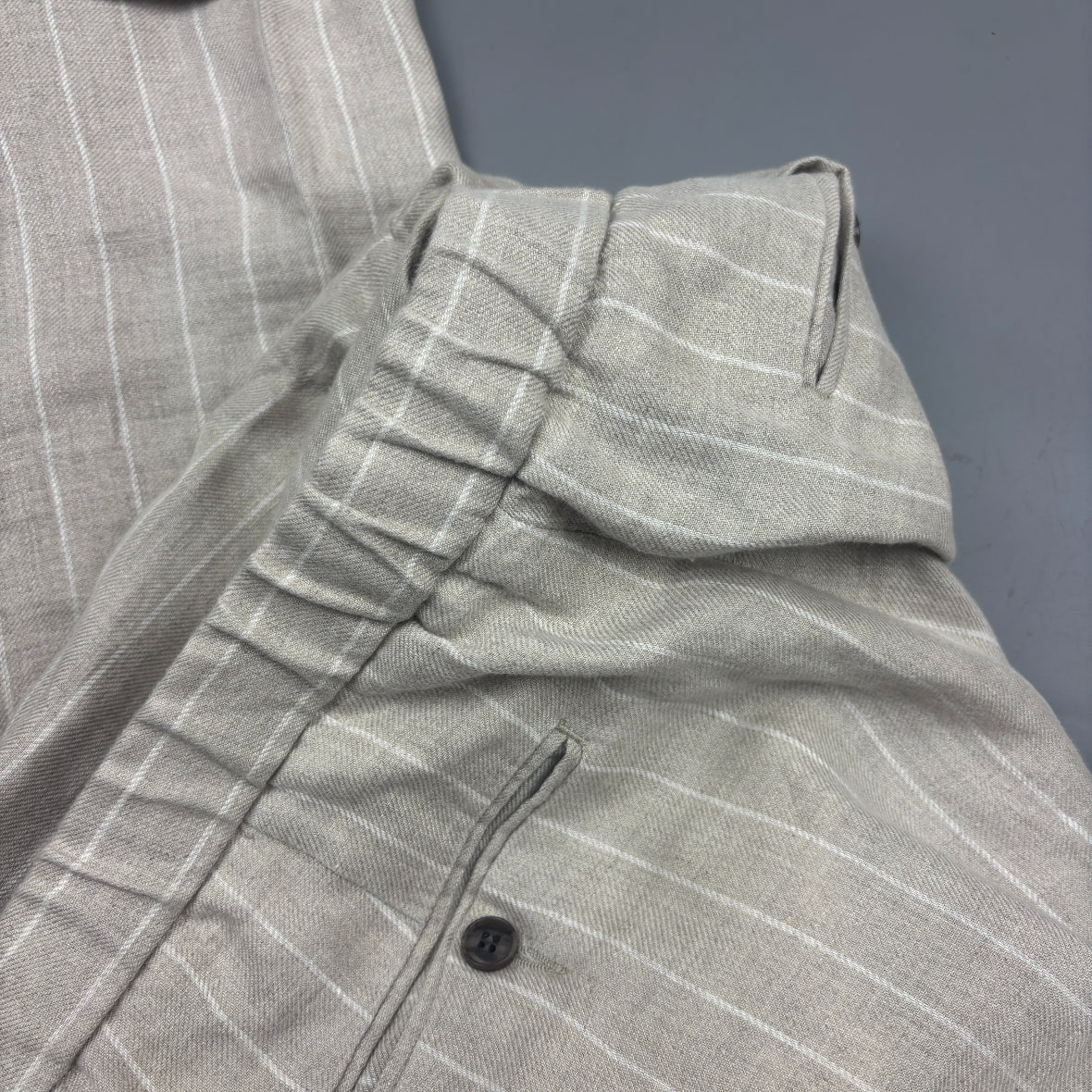 Beige Suitsupply Trousers - Men W34 - Very Good - Revaleur