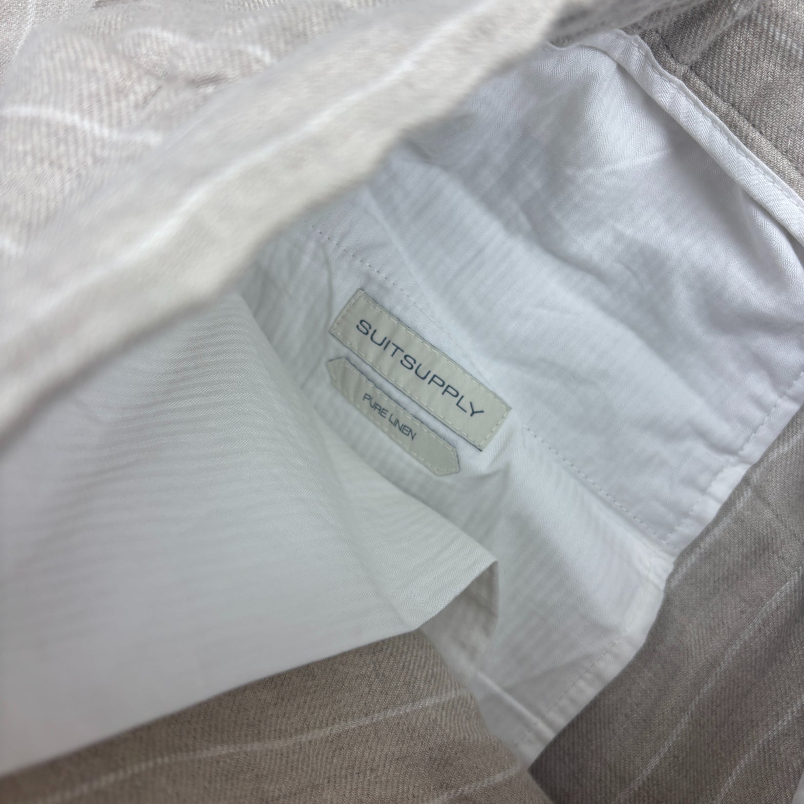 Beige Suitsupply Trousers - Men W34 - Very Good - Revaleur