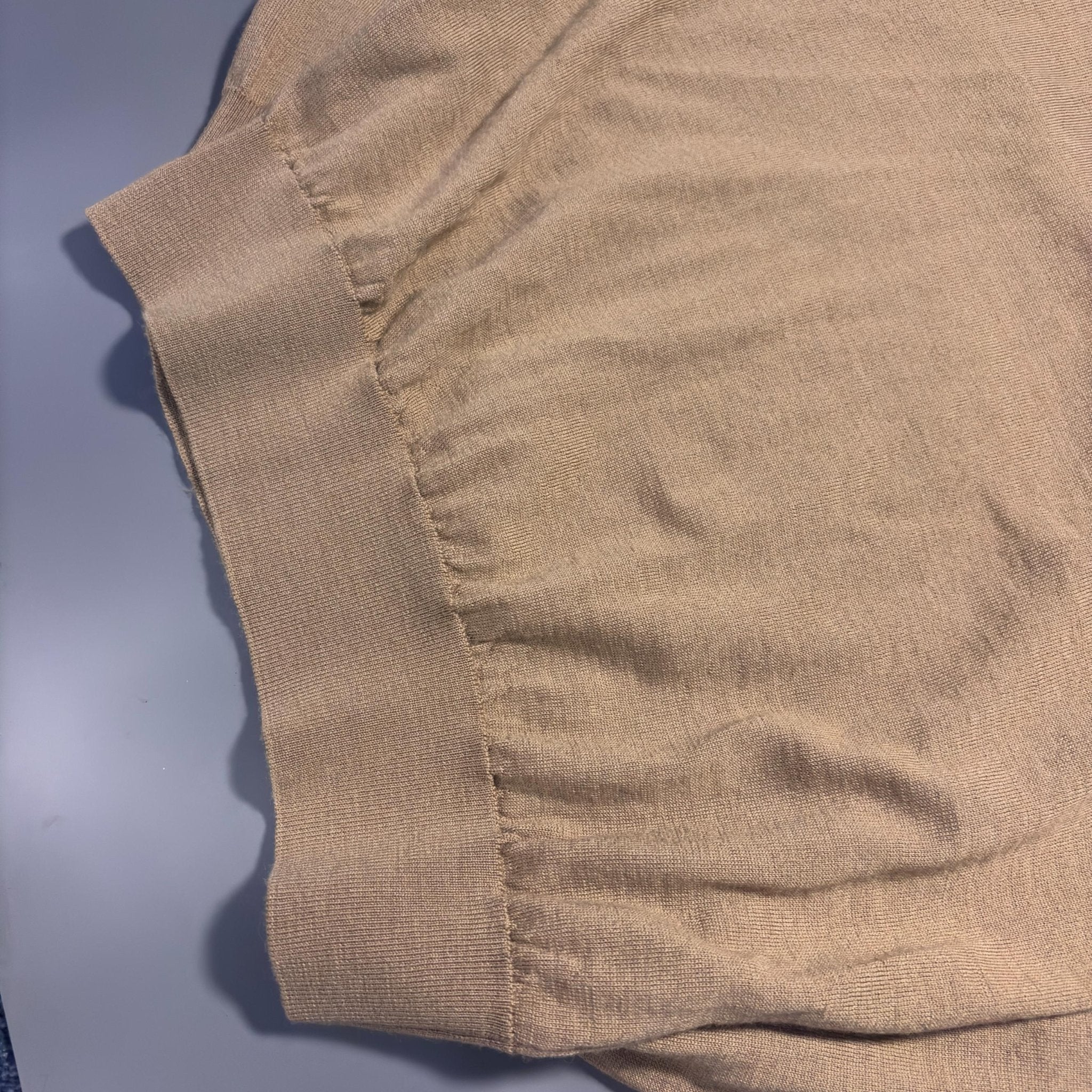 Beige Suitsupply Turtleneck Men - L - Excellent Condition - Revaleur