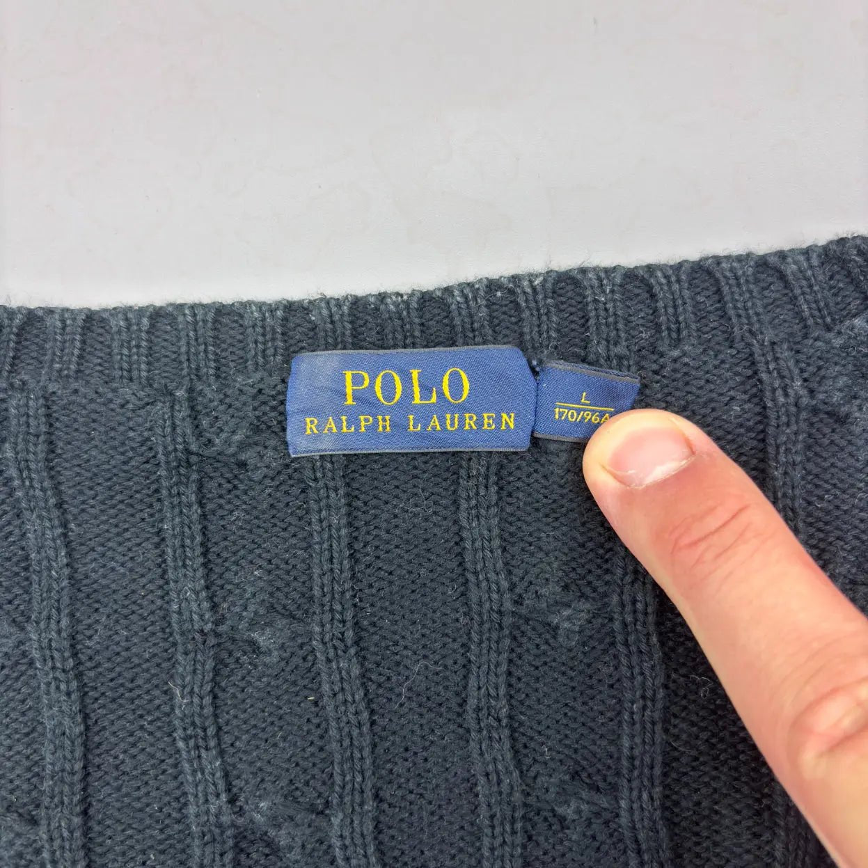Black Ralph Lauren Knitted V - Neck - L - Excellent Condition - Revaleur