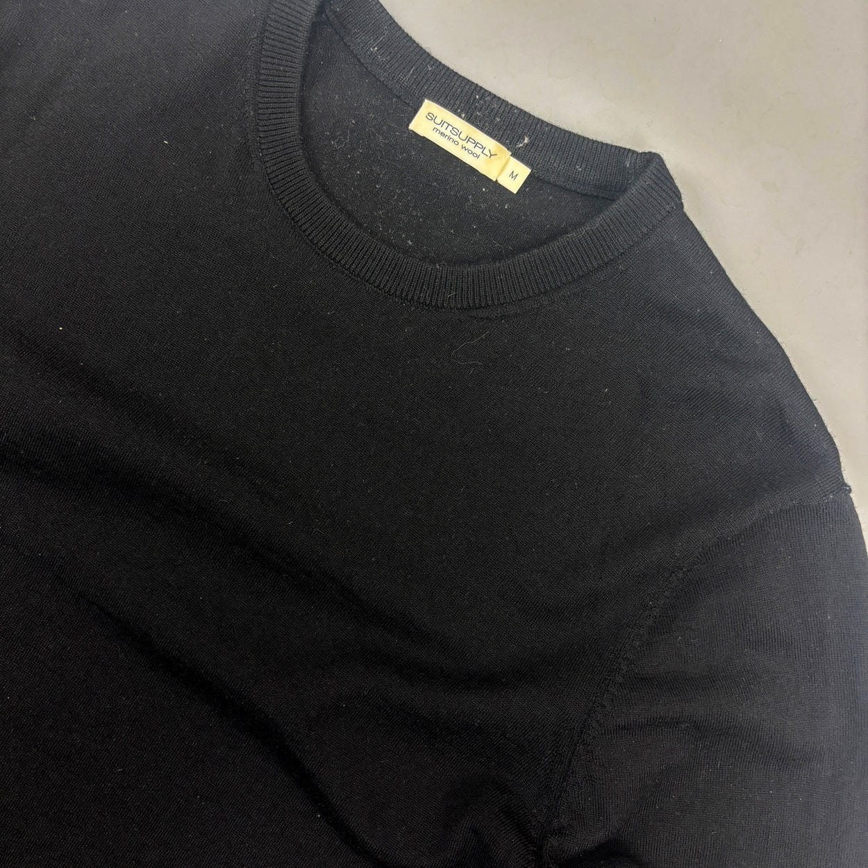 Black Suitsupply Jumper - Men M - Very Good - Revaleur