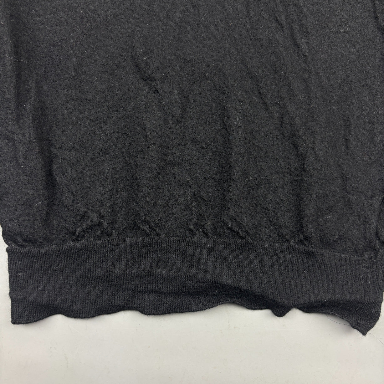 Black Suitsupply Knitted Sweater - Men XXS - Very Good - Revaleur