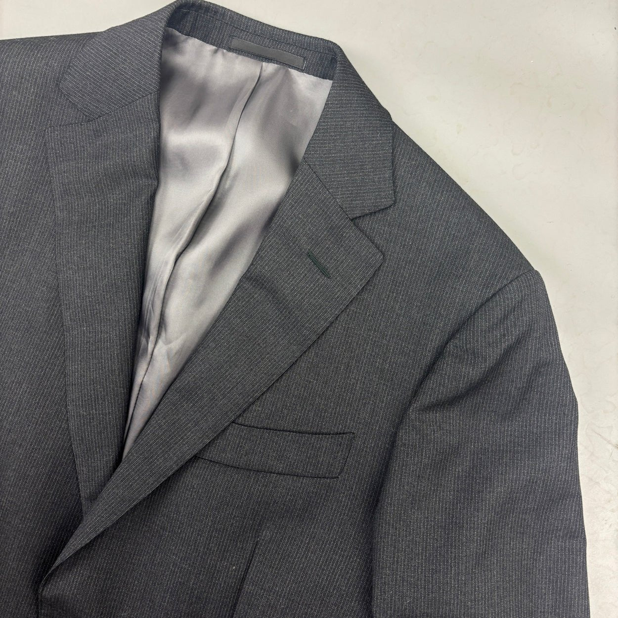 Black/Grey Suitsupply Suit - Men Blazer 46 - Very Good - Revaleur