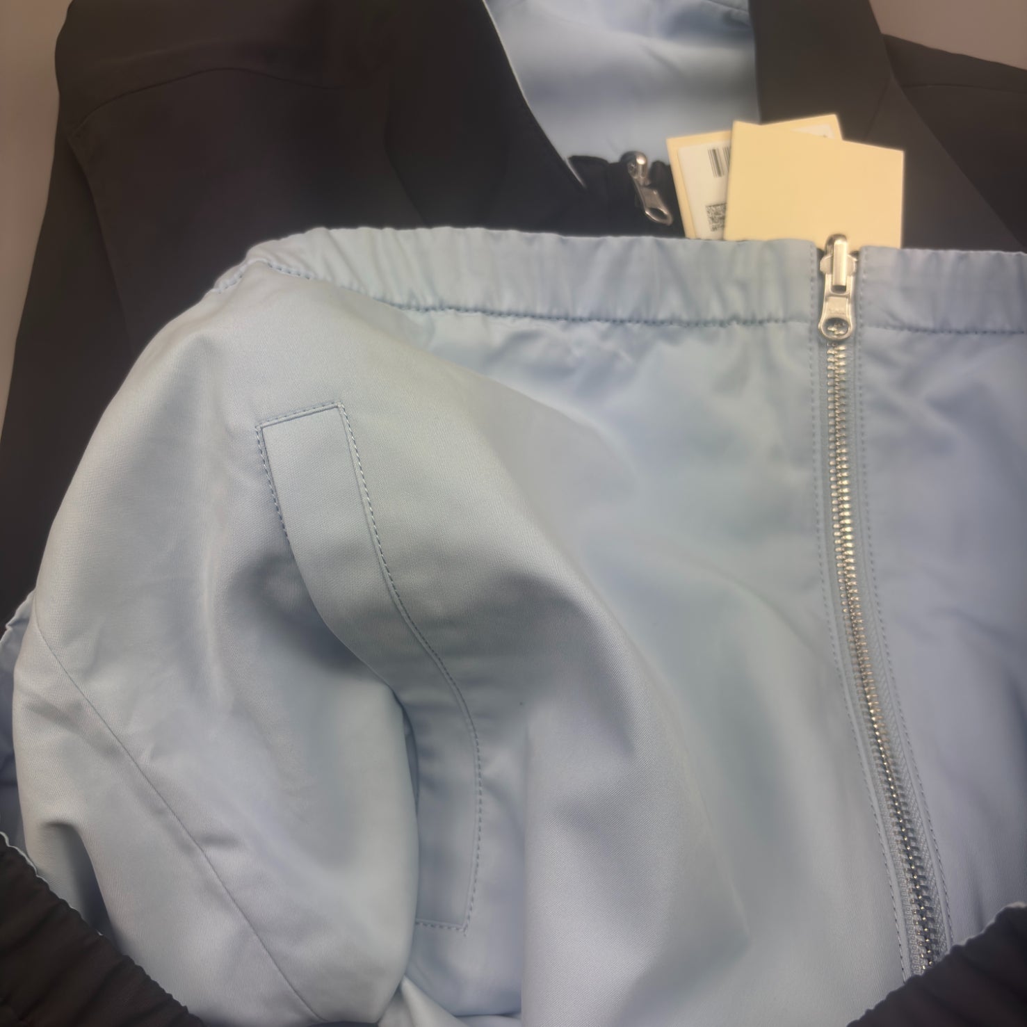 Blue Suitsupply Bodywarmer - Men L - New With Tags - Revaleur