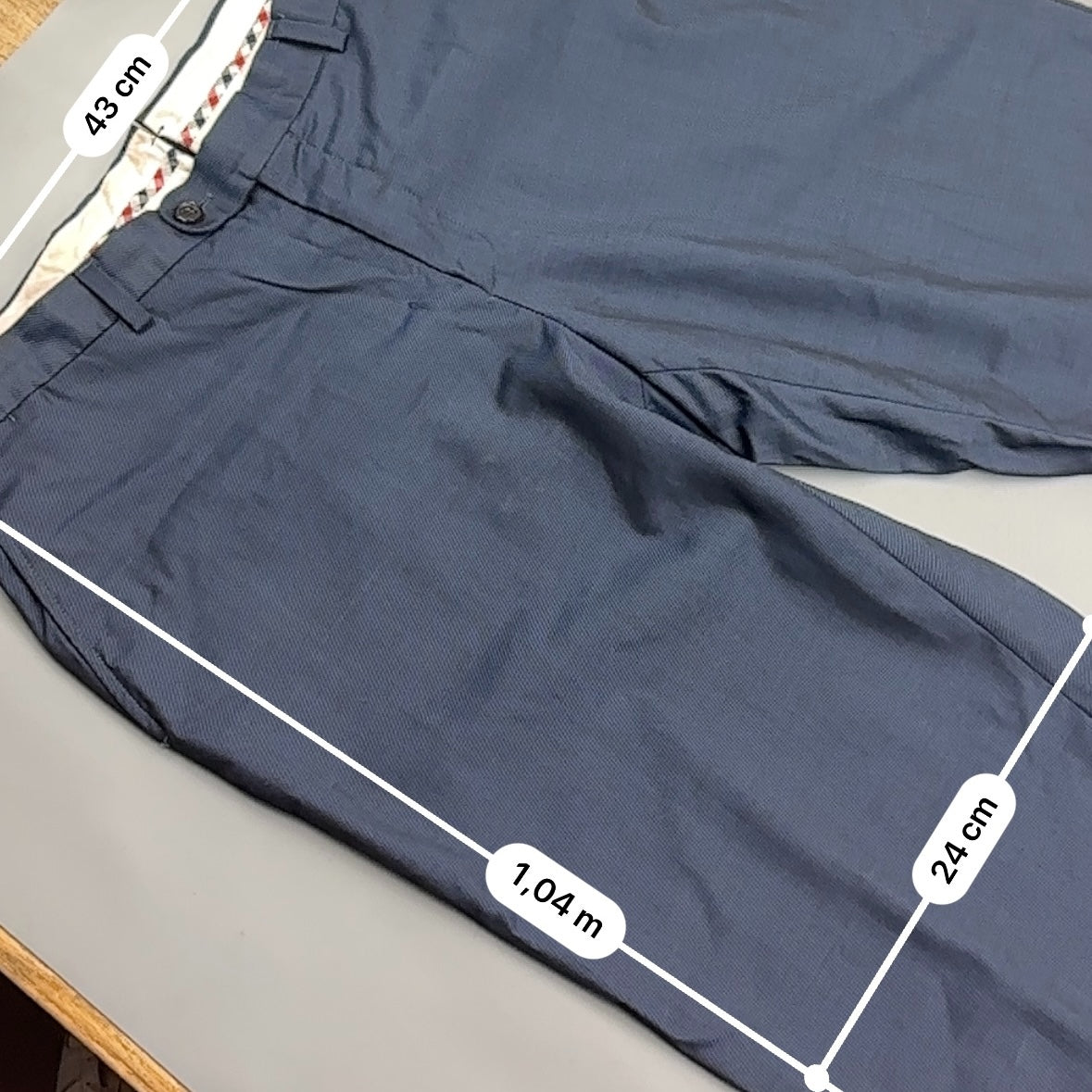 Blue Suitsupply Suit - Men L - Very Good - Revaleur