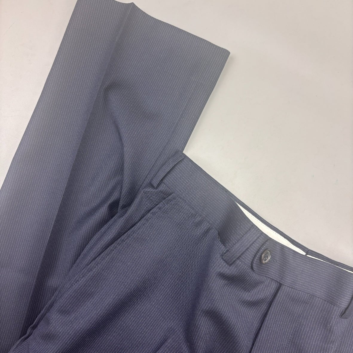 Blue Suitsupply Suit Pants - Men W32 - New With Tags - Revaleur