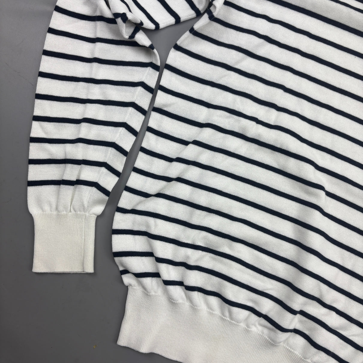 Blue/White Suitsupply Jumper - Men XS - Very Good - Revaleur