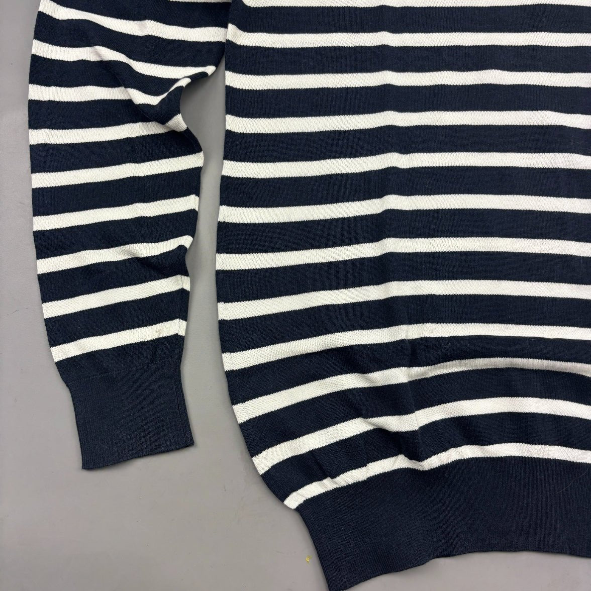 Blue/White Suitsupply Jumper - Men XS - Very Good - Revaleur