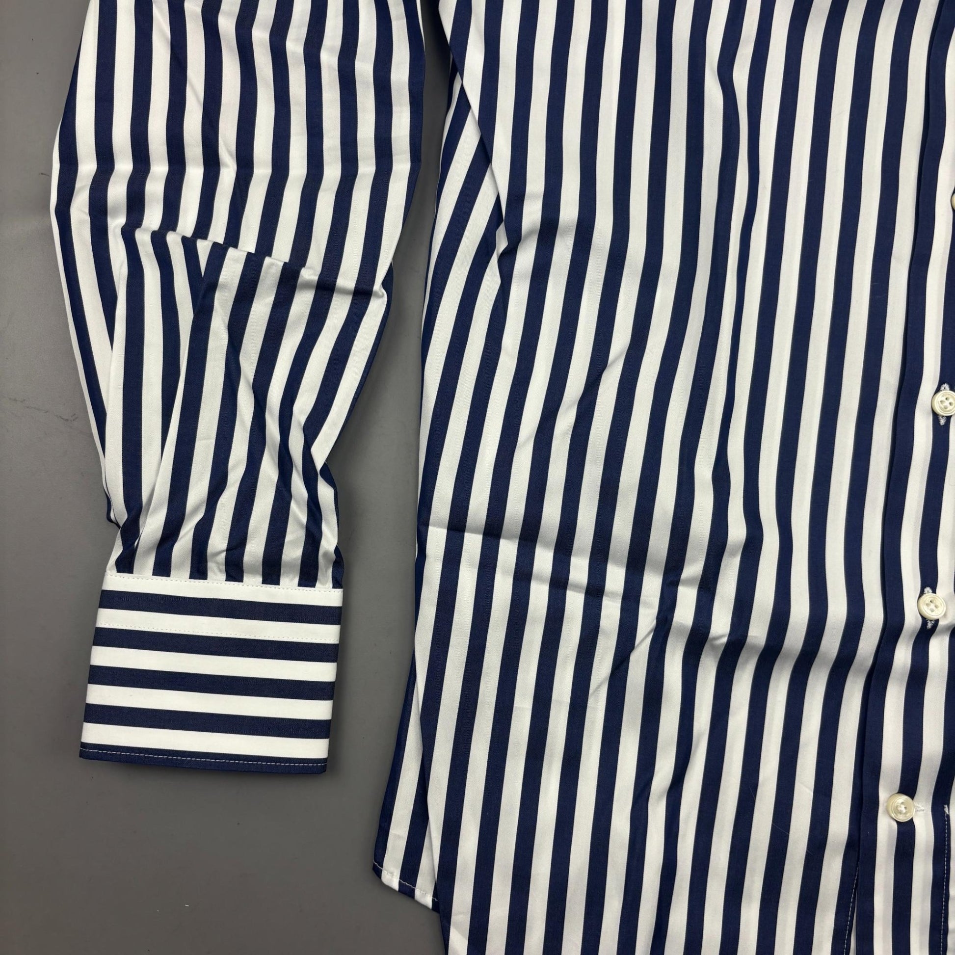 Blue/White Suitsupply Shirt - Men 38 - New With Tags - Revaleur
