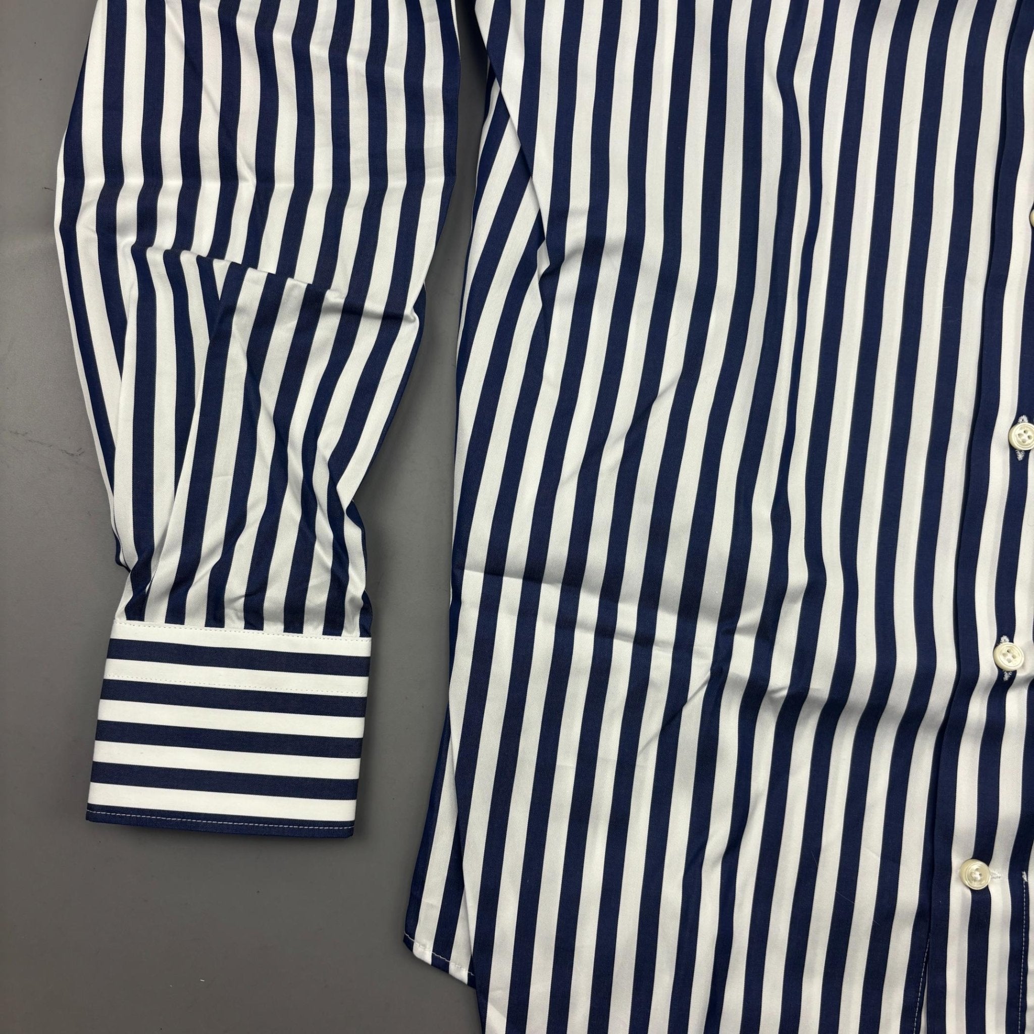 Blue/White Suitsupply Shirt - Men 38 - New With Tags - Revaleur
