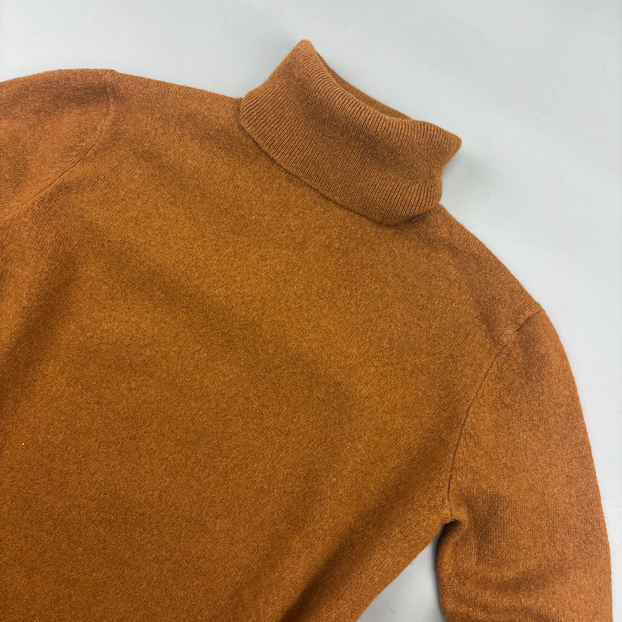 Brown Massimo Dutti Turtleneck - Women M - Very Good - Revaleur