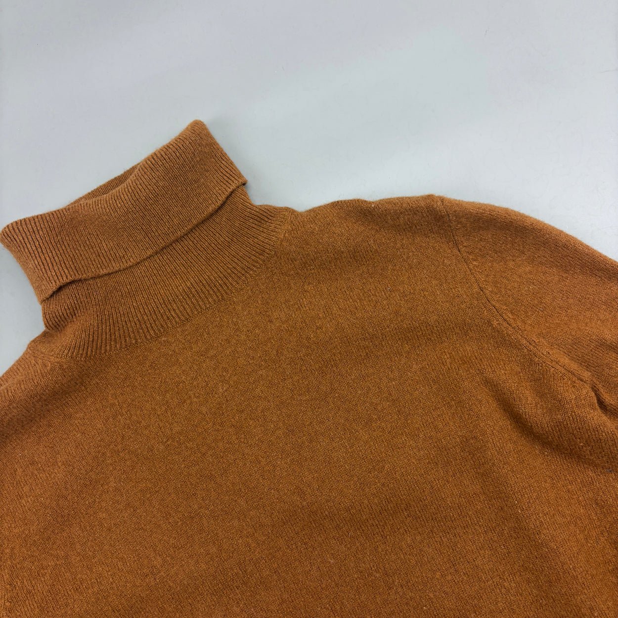 Brown Massimo Dutti Turtleneck - Women XXS - Very Good - Revaleur