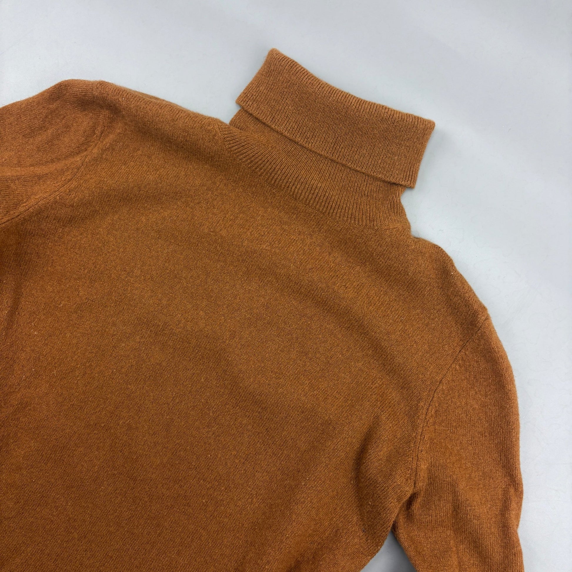 Brown Massimo Dutti Turtleneck - Women XXS - Very Good - Revaleur