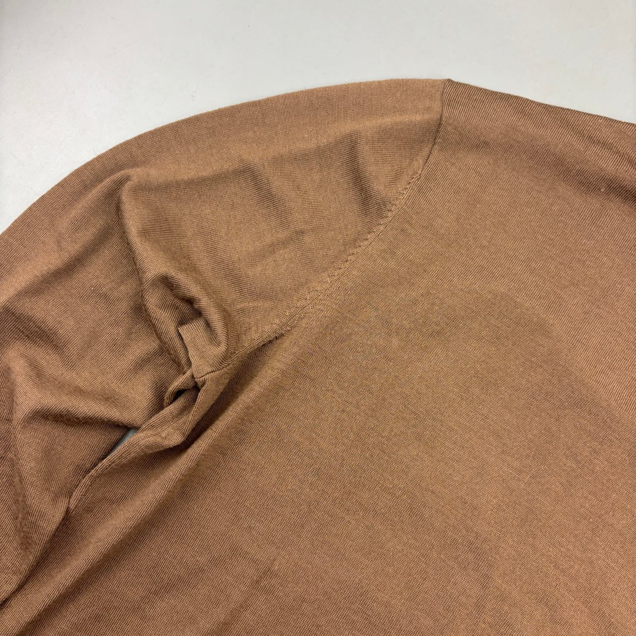 Brown Suitsupply Turtleneck - Men L - New - Revaleur