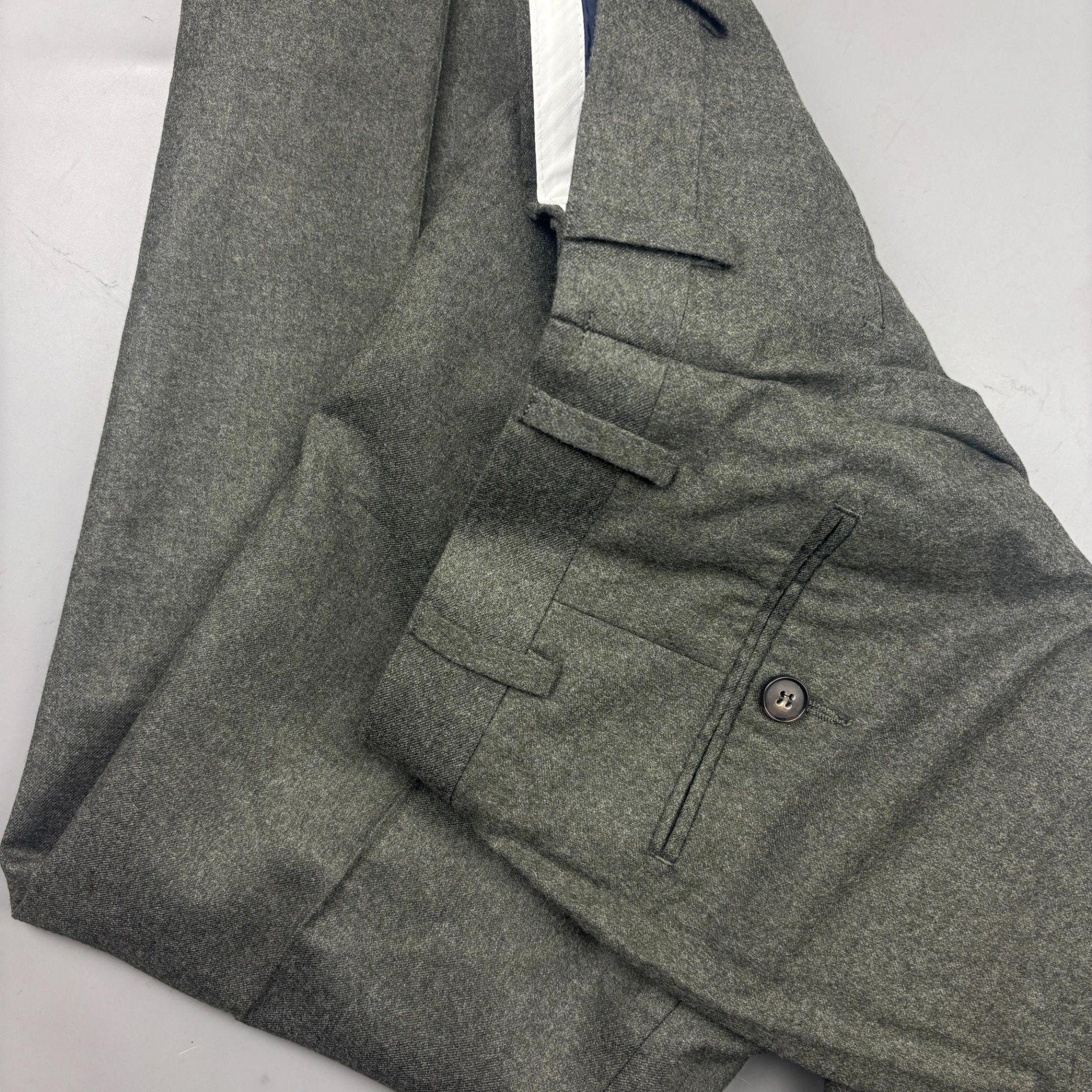 Dark Green Suitsupply Trousers - Men W26 - New With Tags - Revaleur