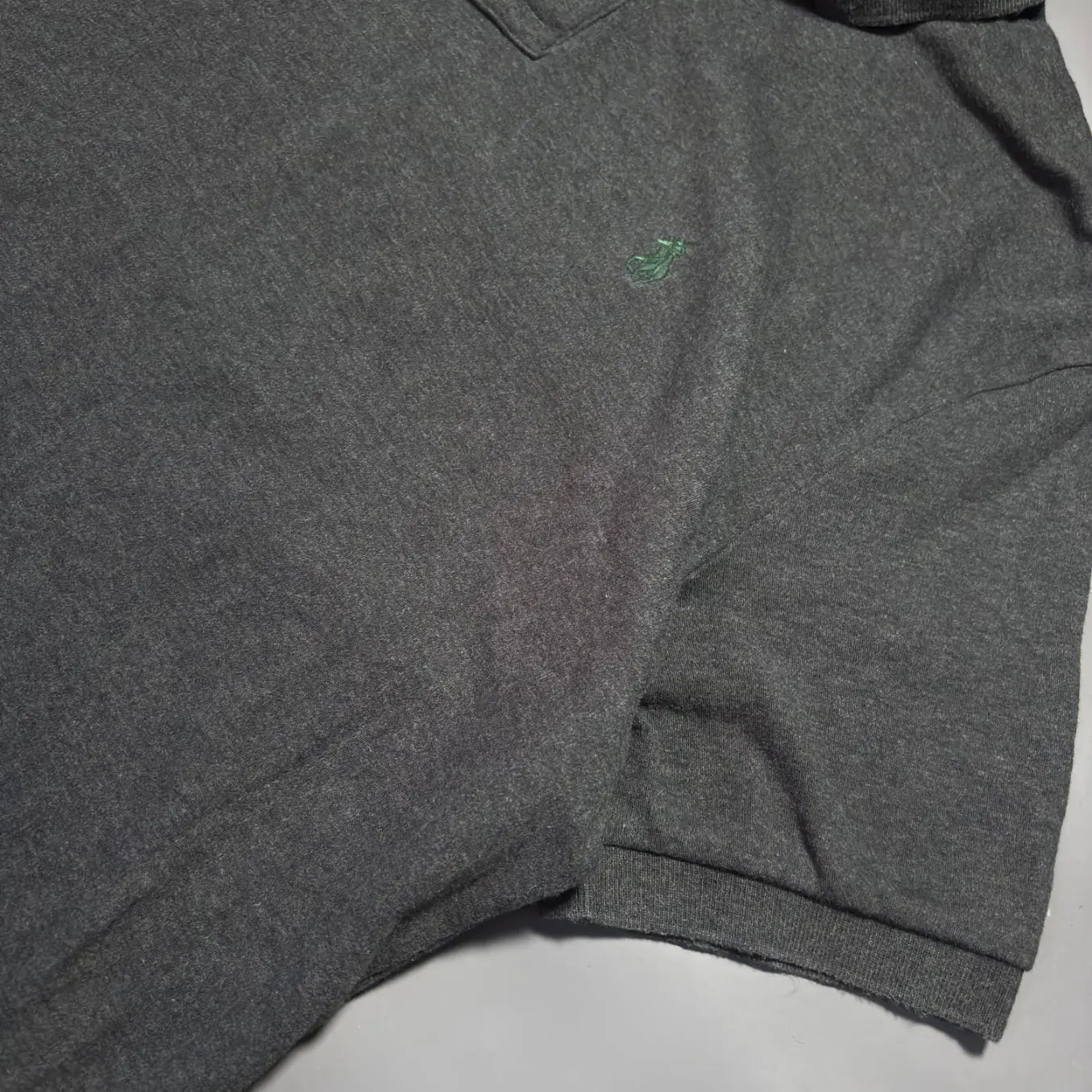 Grey Polo Ralph Lauren – M – Excellent Condition - Revaleur