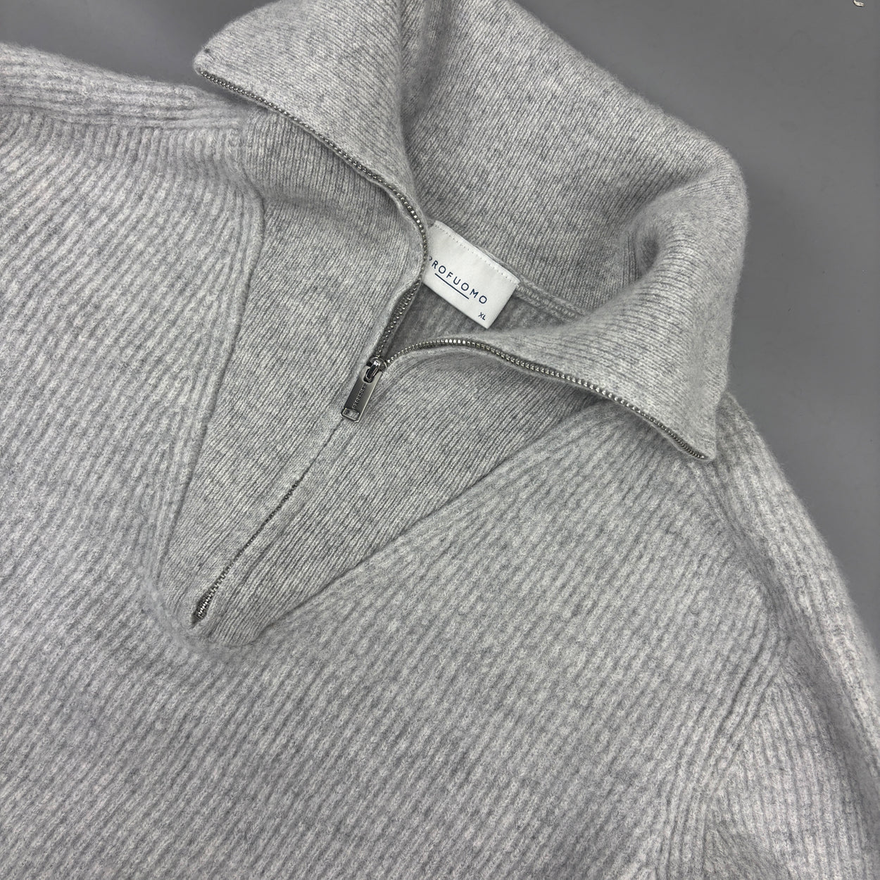 Grey Profuomo Half Zip - Men M - Very Good - Revaleur
