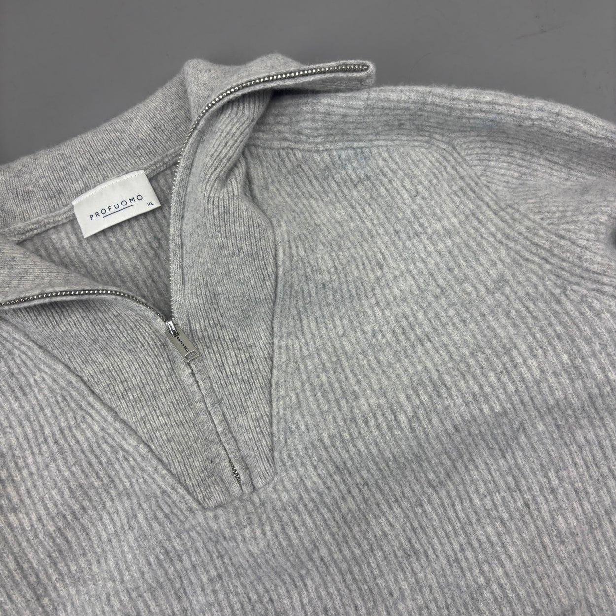 Grey Profuomo Half Zip - Men XS - Very Good - Revaleur