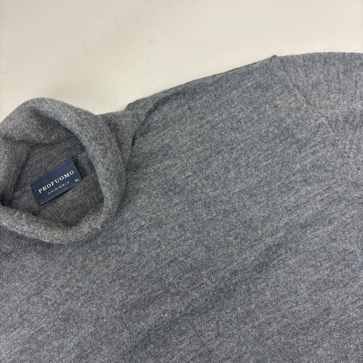 Grey Profuomo Turtleneck - Men XL - Very Good - Revaleur