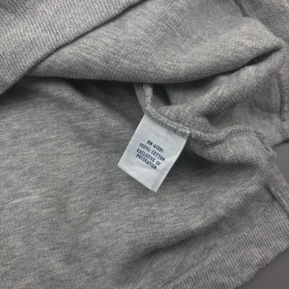 Grey Ralph Lauren Half Zip - Men L - Very Good - Revaleur