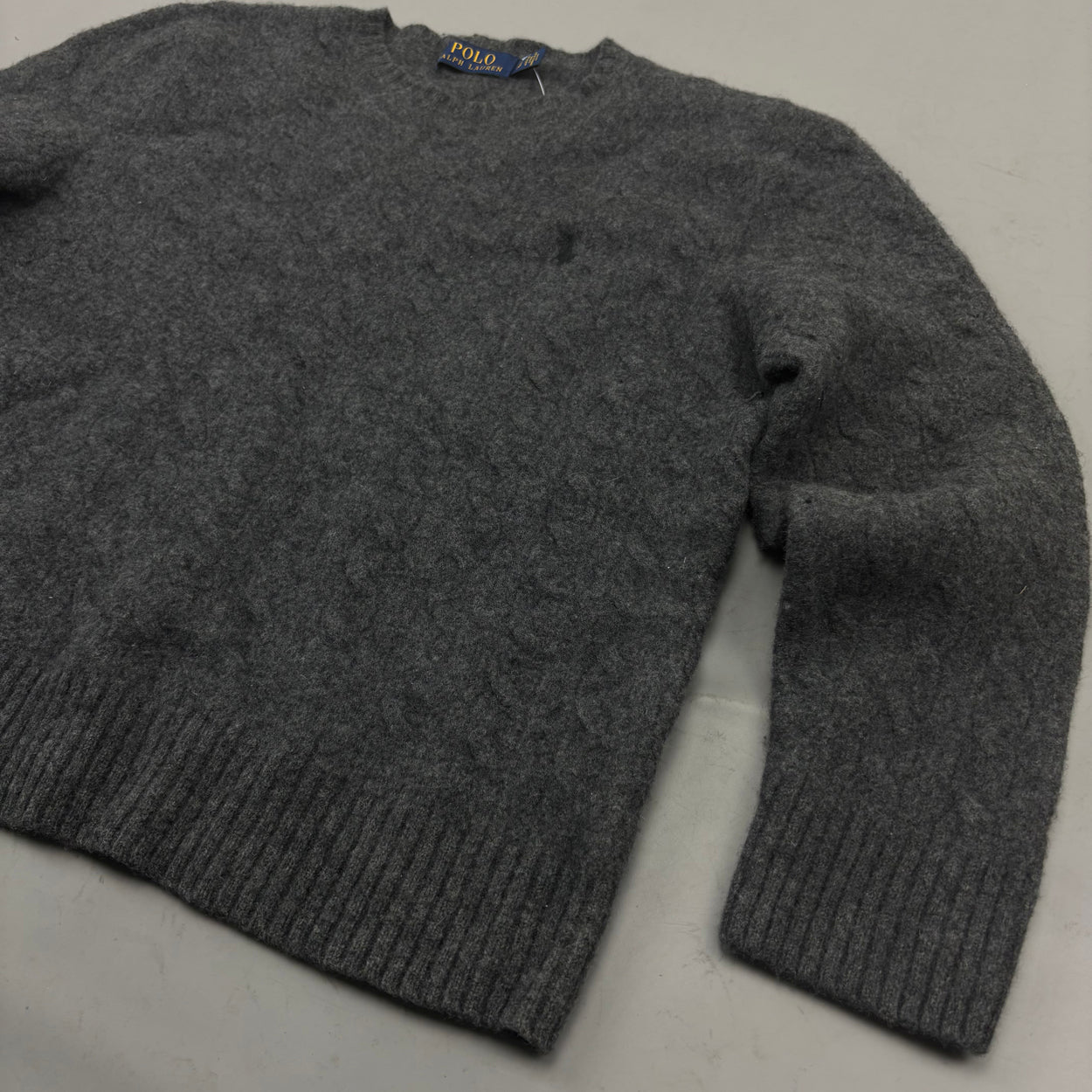 Grey Ralph Lauren Knitted Sweater - Women S - Very Good - Revaleur