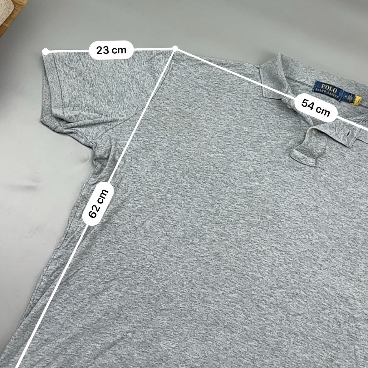 Grey Ralph Lauren Polo Shirt - Men M - Very Good - Revaleur