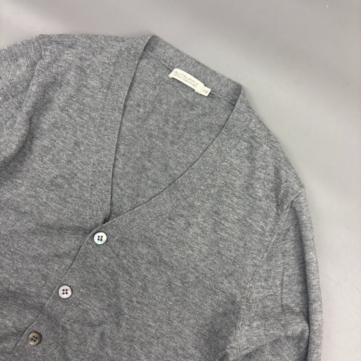 Grey Suitsupply Cardigan - Men XS - Very Good - Revaleur