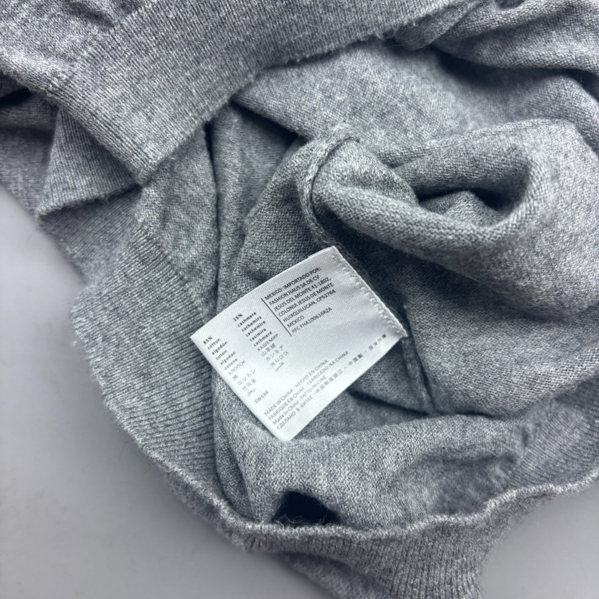 Grey Suitsupply Cardigan - Men XS - Very Good - Revaleur