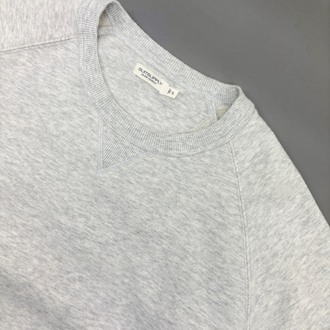 Grey Suitsupply Jumper - Men XL - Very Good - Revaleur