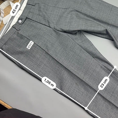 Grey Suitsupply Trousers - Men L - Very Good - Revaleur