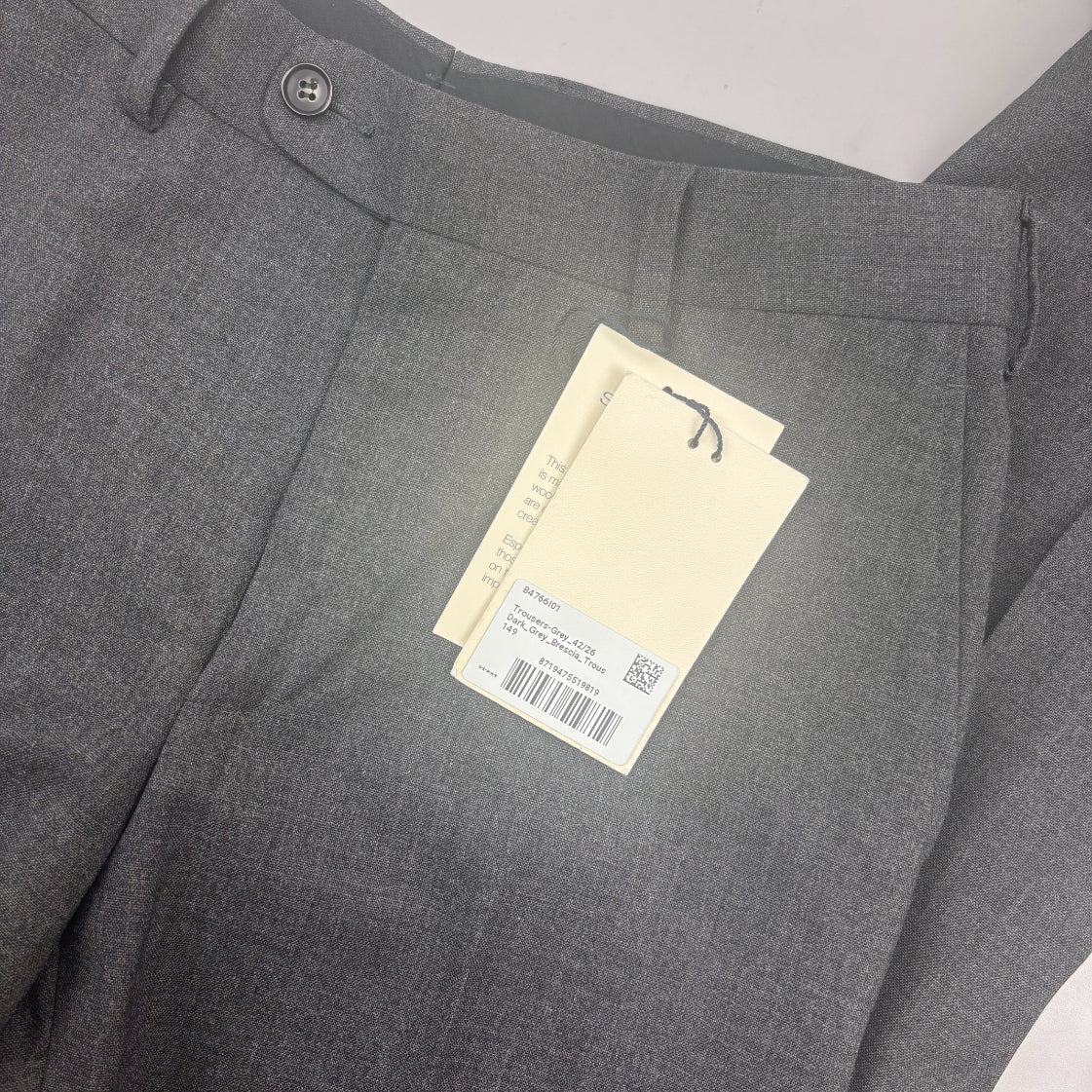Grey Suitsupply Trousers - Men W26 - New With Tags - Revaleur