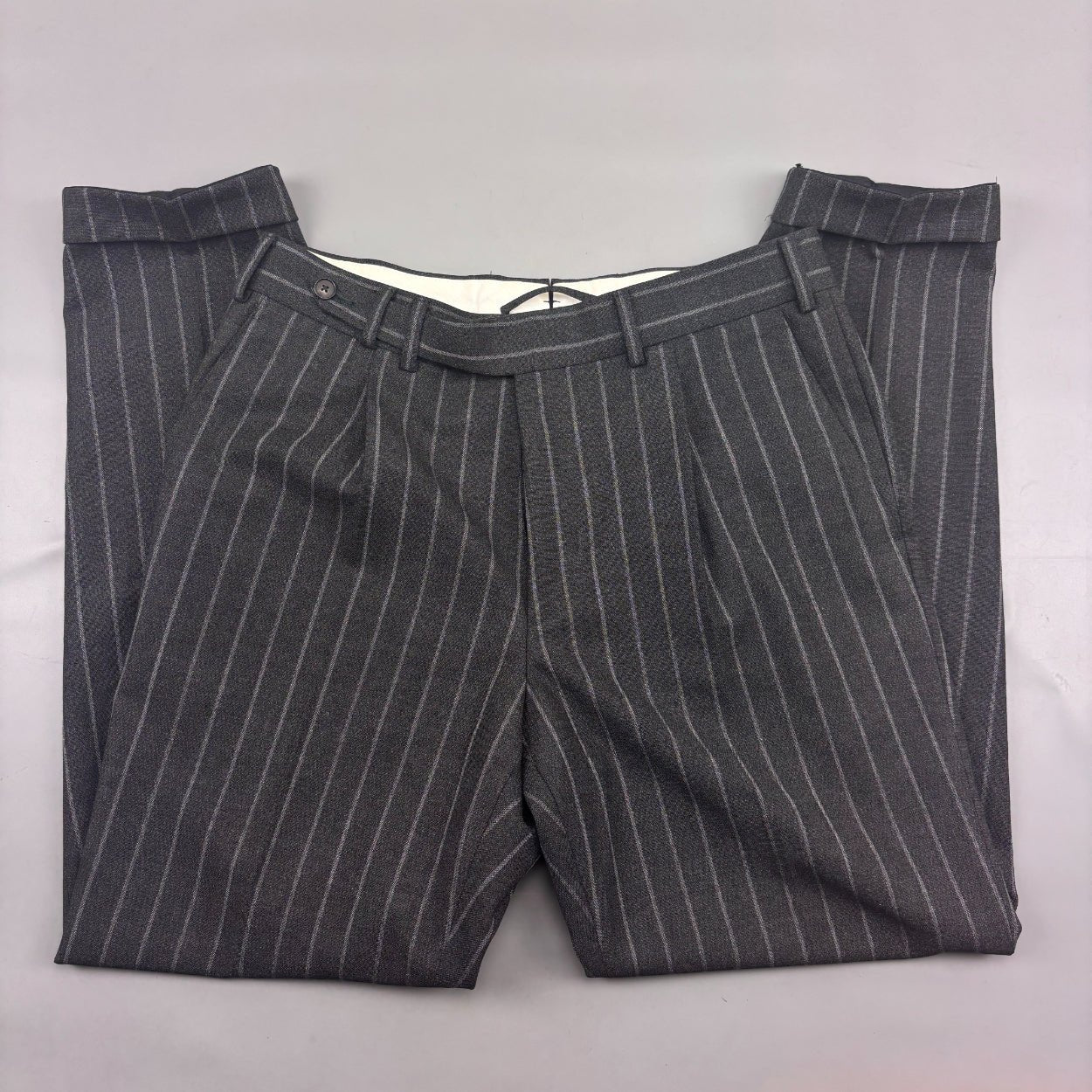 Grey Suitsupply Trousers - Men W32 - New - Revaleur