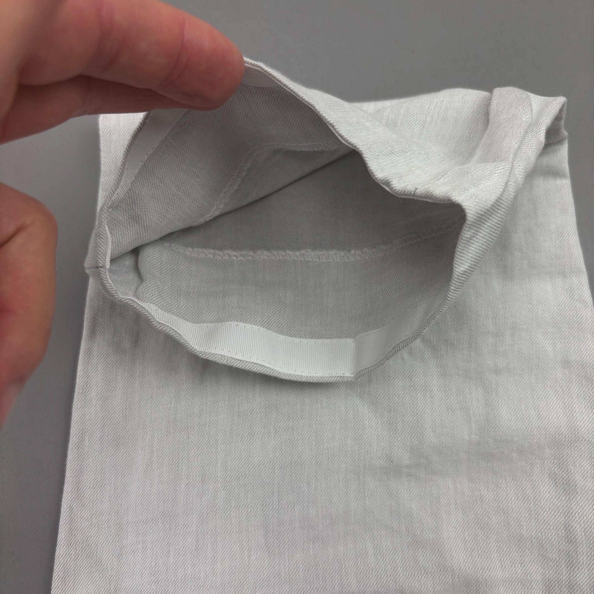 Grey Suitsupply Trousers - Men W32 - Very Good - Revaleur