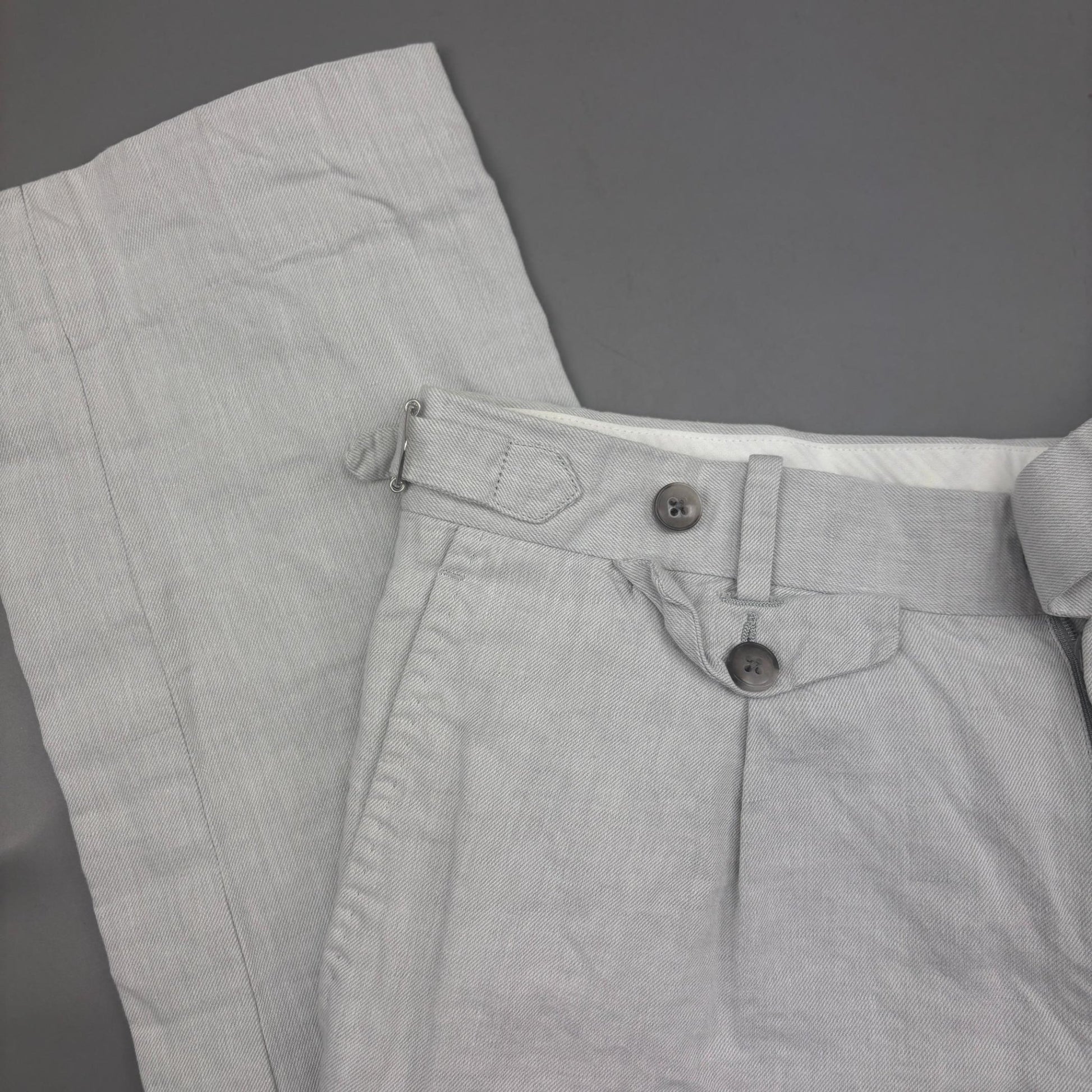 Grey Suitsupply Trousers - Men W32 - Very Good - Revaleur