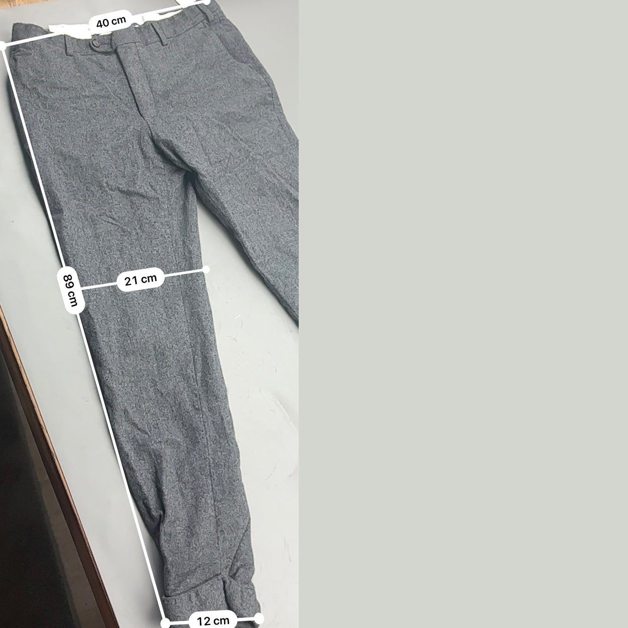 Grey Suitsupply Trousers - Men W34 - Very Good - Revaleur