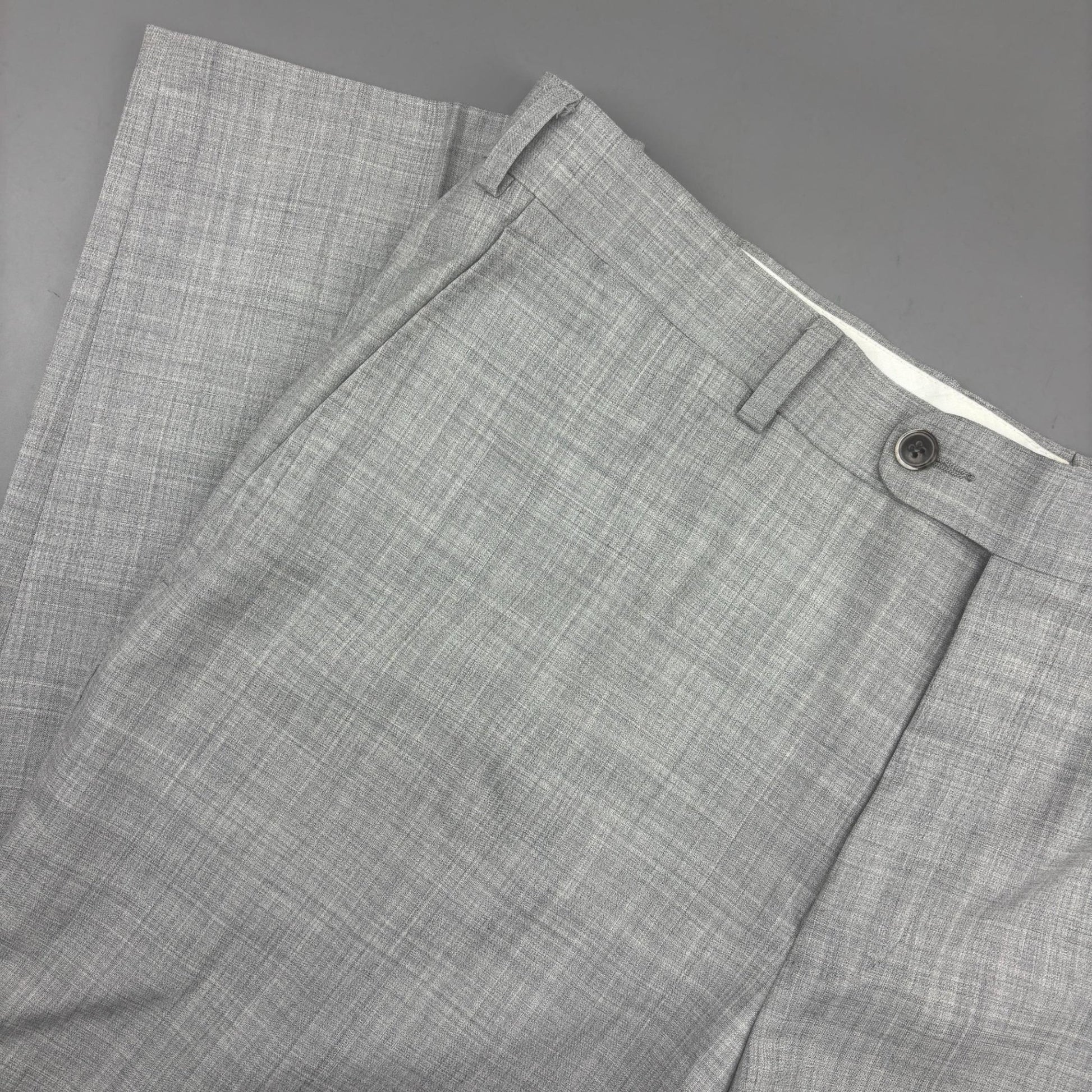 Grey Suitsupply Trousers - Men W38 - Very Good - Revaleur